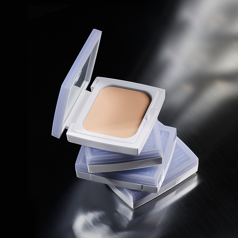 毛戈平 光影塑颜高光粉膏 3D Light Highlighting Cream Foundation (4.5g)